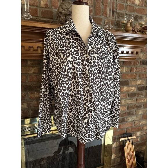 Chico's Tops - Chico’s Ladies Brown Long Sleeve Blouse Size 3 Leopard Print